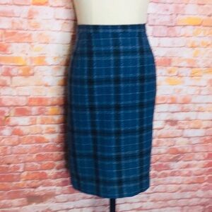 Vintage Casual Corner Blue and Black Plaid Pencil Skirt